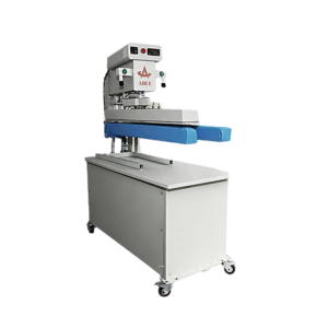 Bed dimensions 03″ × 40″